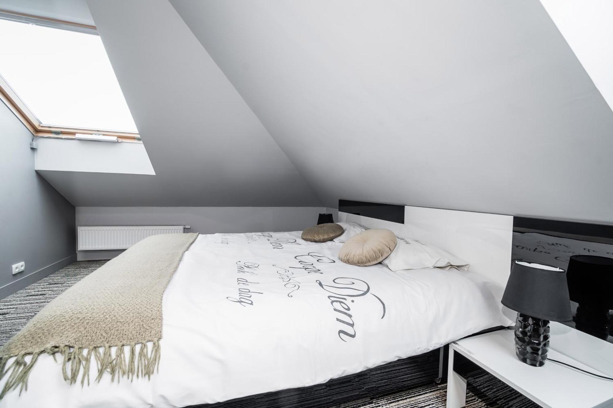 Apartment Krzyza Krakow